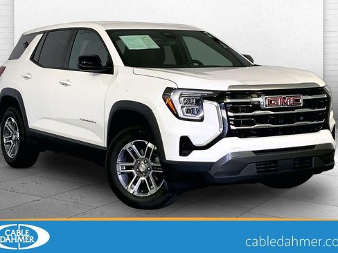 Used 2026 GMC Terrain Elevation FWD image 1