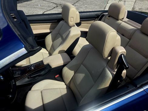 Used 2013 BMW 335i Convertible RWD image 6
