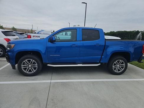 Used 2022 Chevrolet Colorado W/T w/ Custom Special Edition RWD image 3