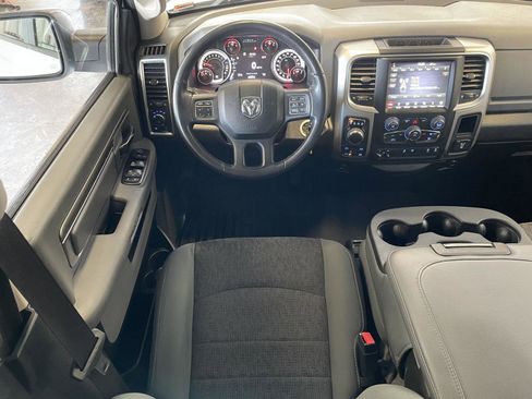 Used 2018 RAM 1500 Big Horn image 23