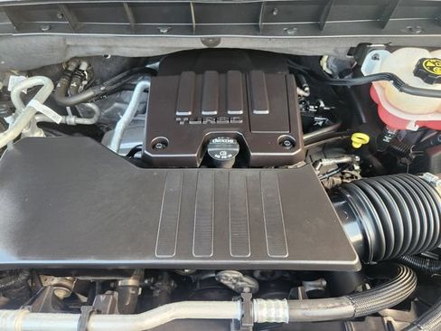 Used 2023 GMC Sierra 1500 Elevation RWD image 32
