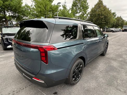 New 2026 Kia Carnival SX w/ SX Dark Edition Package image 5