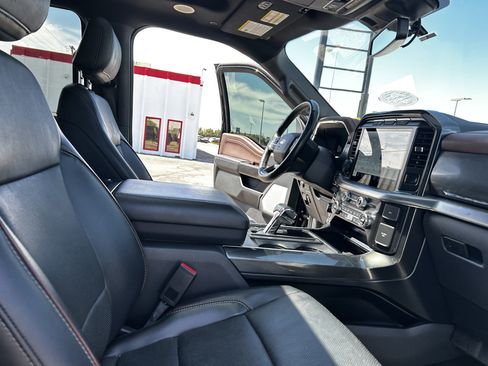 Used 2021 Ford F150 Lariat w/ Equipment Group 502A High AWD/4WD image 12