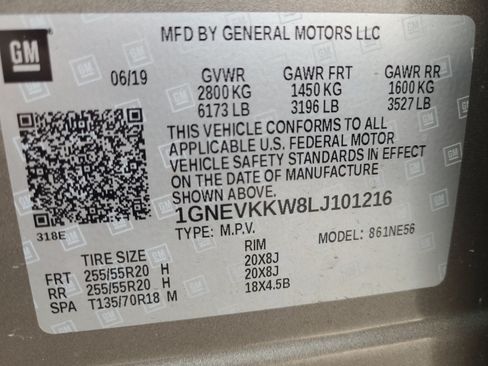 Used 2020 Chevrolet Traverse Premier AWD/4WD image 34