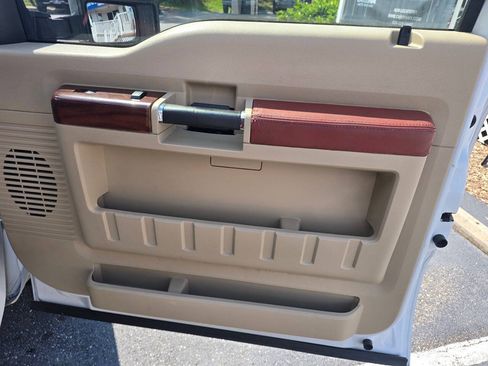 Used 2008 Ford F350 Lariat AWD/4WD image 18