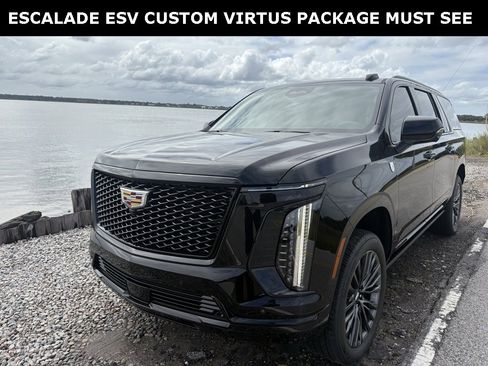 New 2025 Cadillac Escalade ESV Sport Platinum image 2