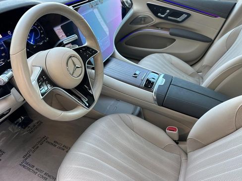 Certified 2023 Mercedes-Benz EQS 580 4MATIC Sedan image 4