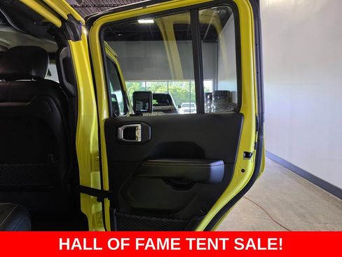Used 2024 Jeep Wrangler Unlimited Sahara w/ Technology Group AWD/4WD image 25