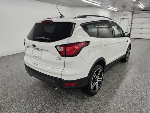 Used 2019 Ford Escape SEL AWD/4WD image 4