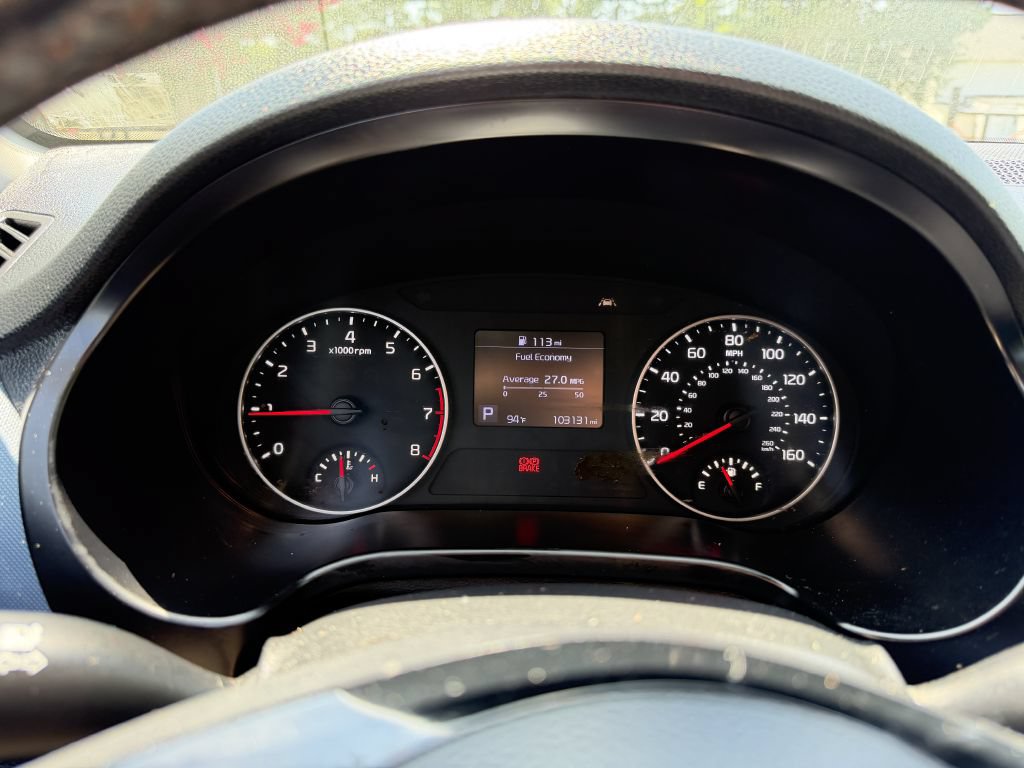 Used 2021 Kia Seltos S AWD/4WD image 15
