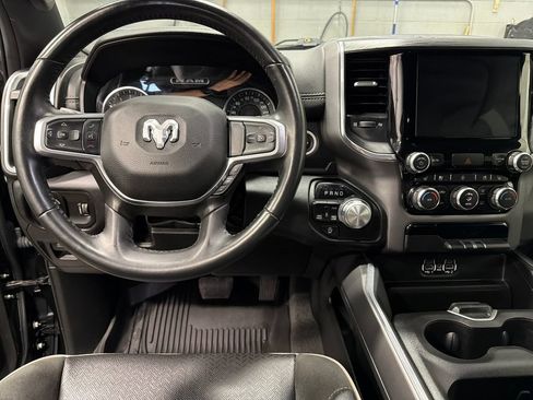 Used 2023 RAM 1500 Laramie AWD/4WD image 6