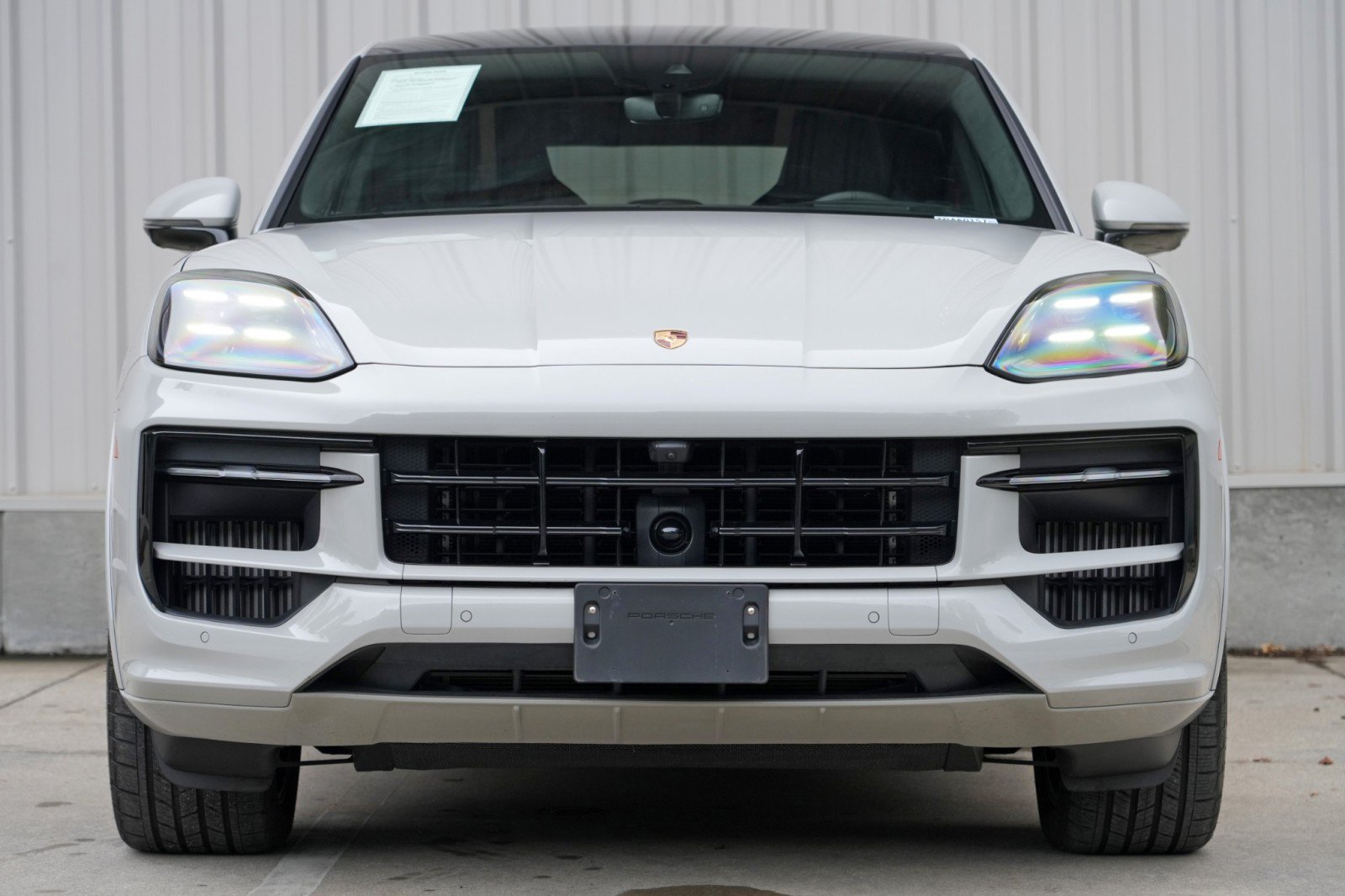 Used 2026 Porsche Cayenne GTS AWD/4WD image 7