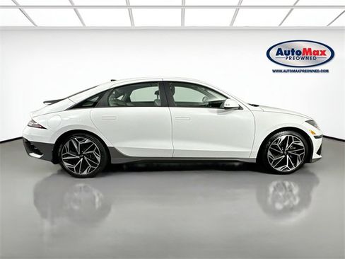 Used 2023 Hyundai Ioniq 6 SEL image 10
