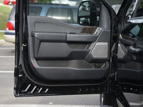 Certified 2023 Ford F250 Lariat w/ Lariat Ultimate Package AWD/4WD image 30