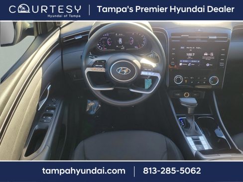 Certified 2023 Hyundai Tucson SE image 9