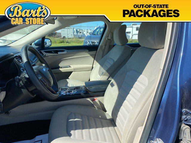 Used 2018 Ford Fusion SE w/ Fusion SE Technology Package FWD image 24