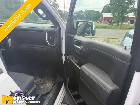 Used 2019 Chevrolet Silverado 1500 LT w/ True North Edition AWD/4WD image 12