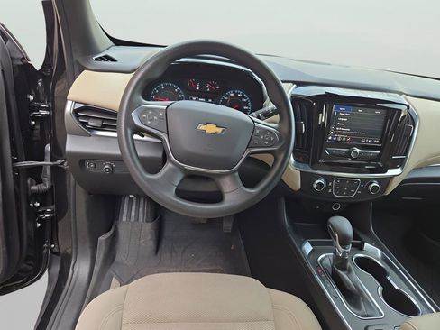 Used 2023 Chevrolet Traverse LS w/ Safety Package image 29