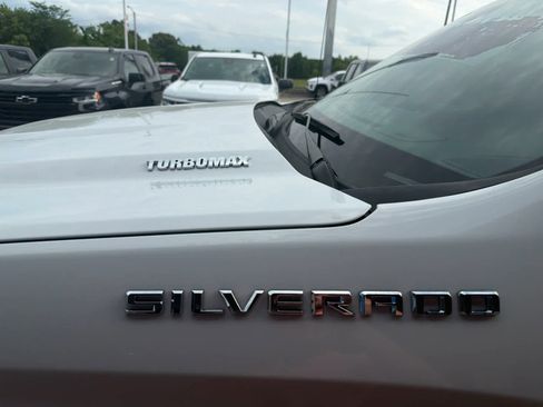 Used 2025 Chevrolet Silverado 1500 W/T w/ WT Value Package AWD/4WD image 25