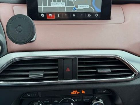 Used 2017 MAZDA CX-9 Signature image 21