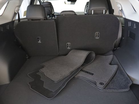 Used 2026 Kia Sportage EX image 17