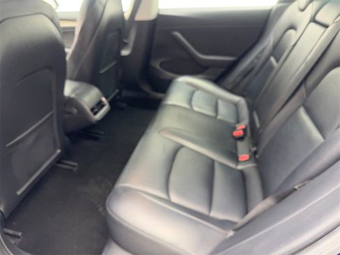 Used 2023 Tesla Model 3 Performance image 33