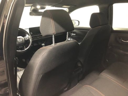 Used 2025 Honda HR-V Sport image 16