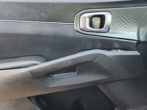 Used 2025 Kia Sorento S w/ Panoramic Sunroof Package image 22