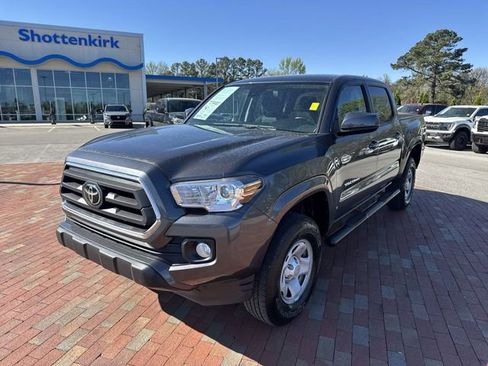 Used 2023 Toyota Tacoma SR5 RWD image 1