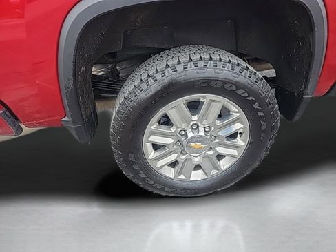Used 2025 Chevrolet Silverado 2500 High Country w/ Technology Package image 17