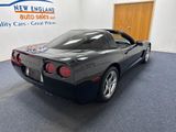 Used 2004 Chevrolet Corvette Coupe w/ Preferred Equipment Group image 3