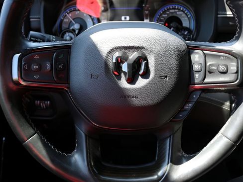 Used 2022 RAM 1500 Limited AWD/4WD image 23