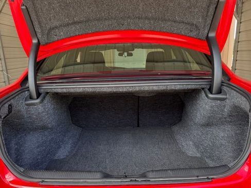 Used 2023 Dodge Charger SXT RWD image 14