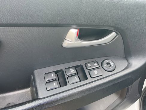 Used 2012 Kia Sportage LX image 13