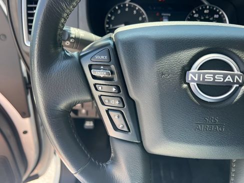 Used 2024 Nissan Frontier SL w/ Technology Package RWD image 21