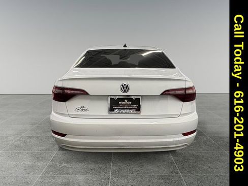Used 2020 Volkswagen Jetta SEL image 23