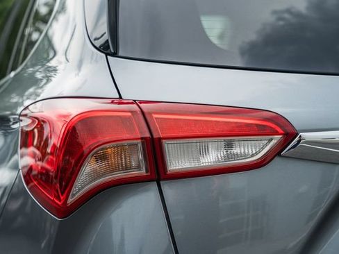 Used 2019 Buick Envision Premium AWD/4WD image 7