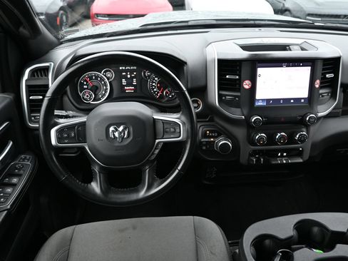Used 2024 RAM 2500 Big Horn AWD/4WD image 20