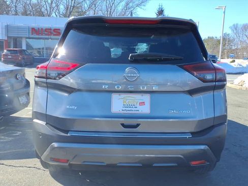 Certified 2023 Nissan Rogue SL w/ SL Premium Package image 5