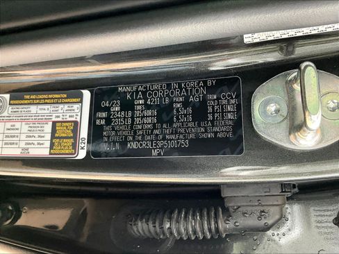 Used 2023 Kia Niro EX FWD image 18