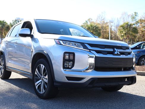 Used 2024 Mitsubishi Outlander Sport SE image 6