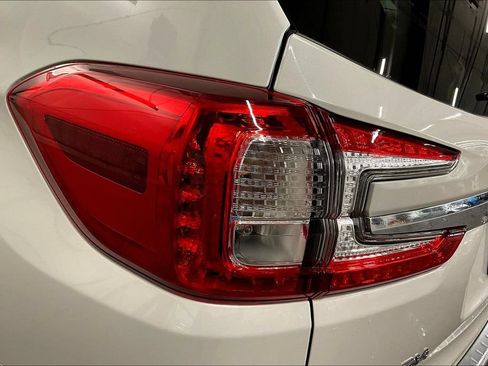 Used 2023 Subaru Ascent Premium w/ Convenience Package AWD/4WD image 35