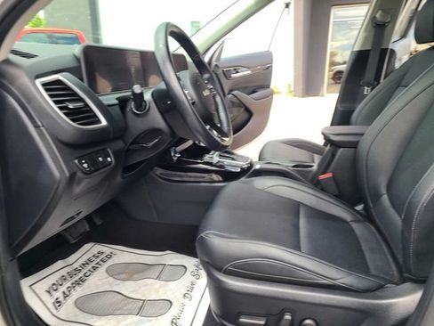 Used 2024 Kia Seltos EX AWD/4WD image 14