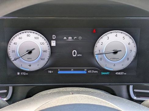 Certified 2024 Hyundai Elantra SEL FWD image 11