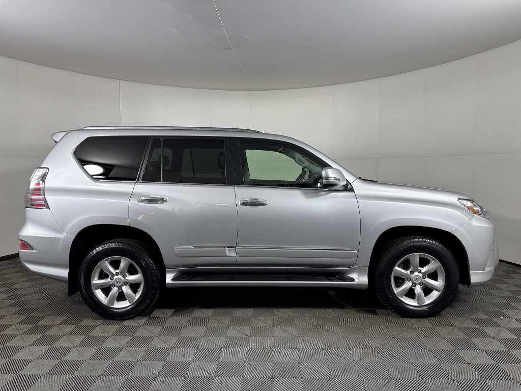 Used 2015 Lexus GX 460 AWD/4WD image 6