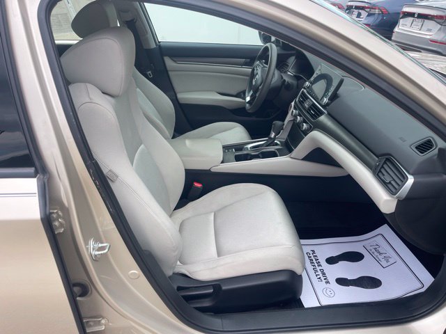 Used 2018 Honda Accord LX image 12