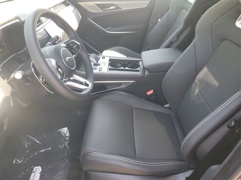 New 2026 Jaguar F-PACE R-Dynamic S image 12