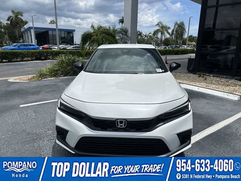 Used 2022 Honda Civic Sport image 3