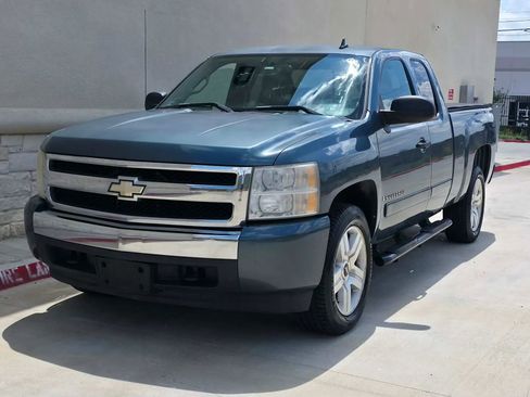 Used 2008 Chevrolet Silverado 1500 LT w/ All Star Edition RWD image 7