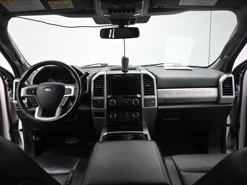 Used 2021 Ford F250 Lariat w/ Lariat Value Package image 33